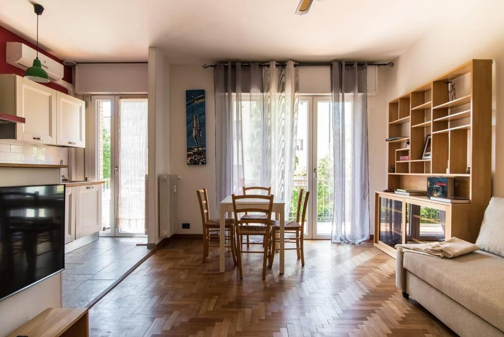 Enjoy Home - Bilocale Sulle Riviere A Due Passi Dalla Specola Падуа Екстериор снимка